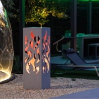 LE LED Lichtsäule im efecto Betoncase