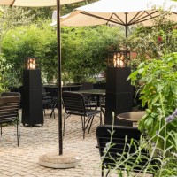 Planika Pyramid – mobiler Gas-Terrassenheizer mit Glas-Flammenschutz (LPG)