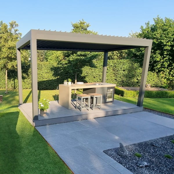 LE KitchenCube – Hochwertige Pergola mit optionaler Outdoor-Küche