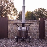 LE Oven Outdoor Stehtisch Ofen mit echtem Feuer für Garten und Terrasse