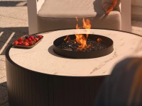 Planika Stella Table Automatic – Outdoor Gas-Feuertisch mit Dekton® Tischplatte